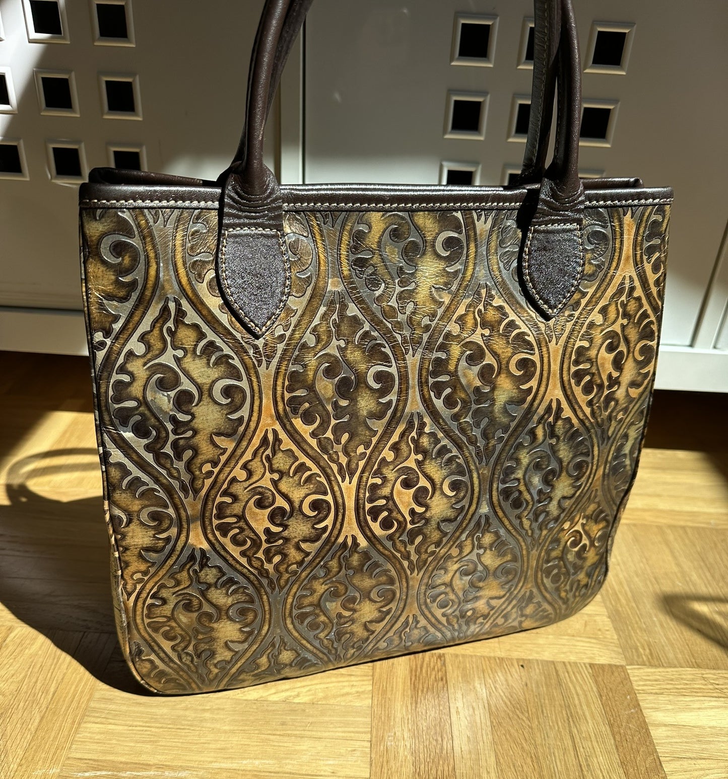 Sac Longchamp Vintage Collector – Cuir Embossé Arabesques