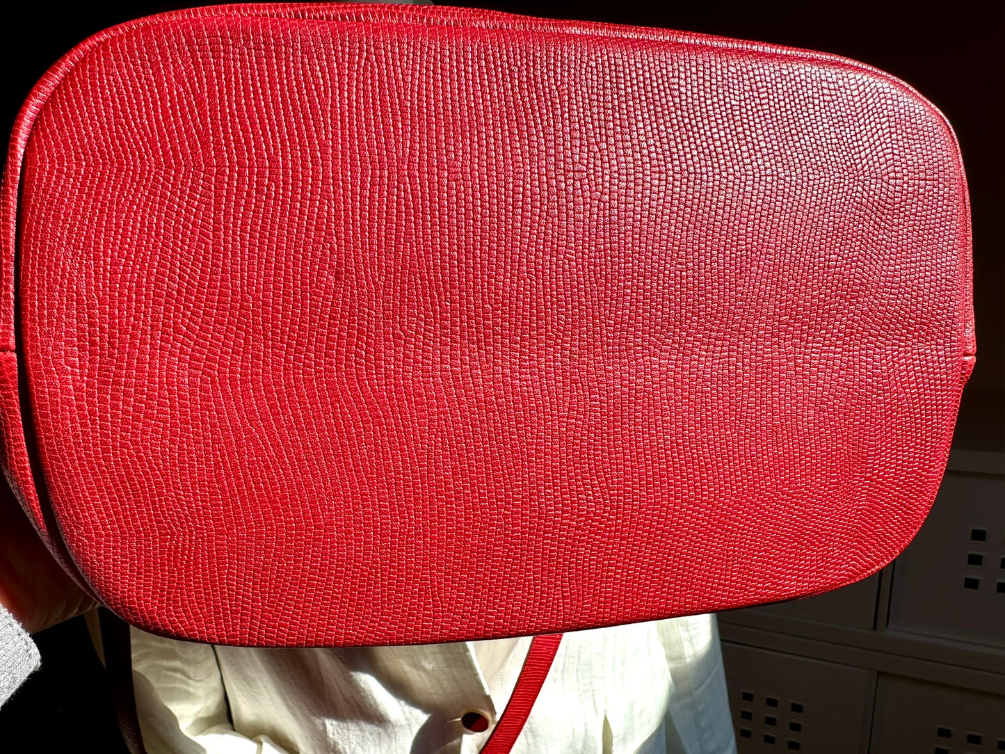 Sac à main Longchamp Gatsby en cuir rouge.
