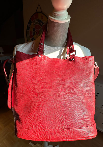 Sac à main Longchamp Gatsby en cuir rouge.