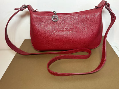 Sac Longchamp bandoulière rouge - Le Foulonné.