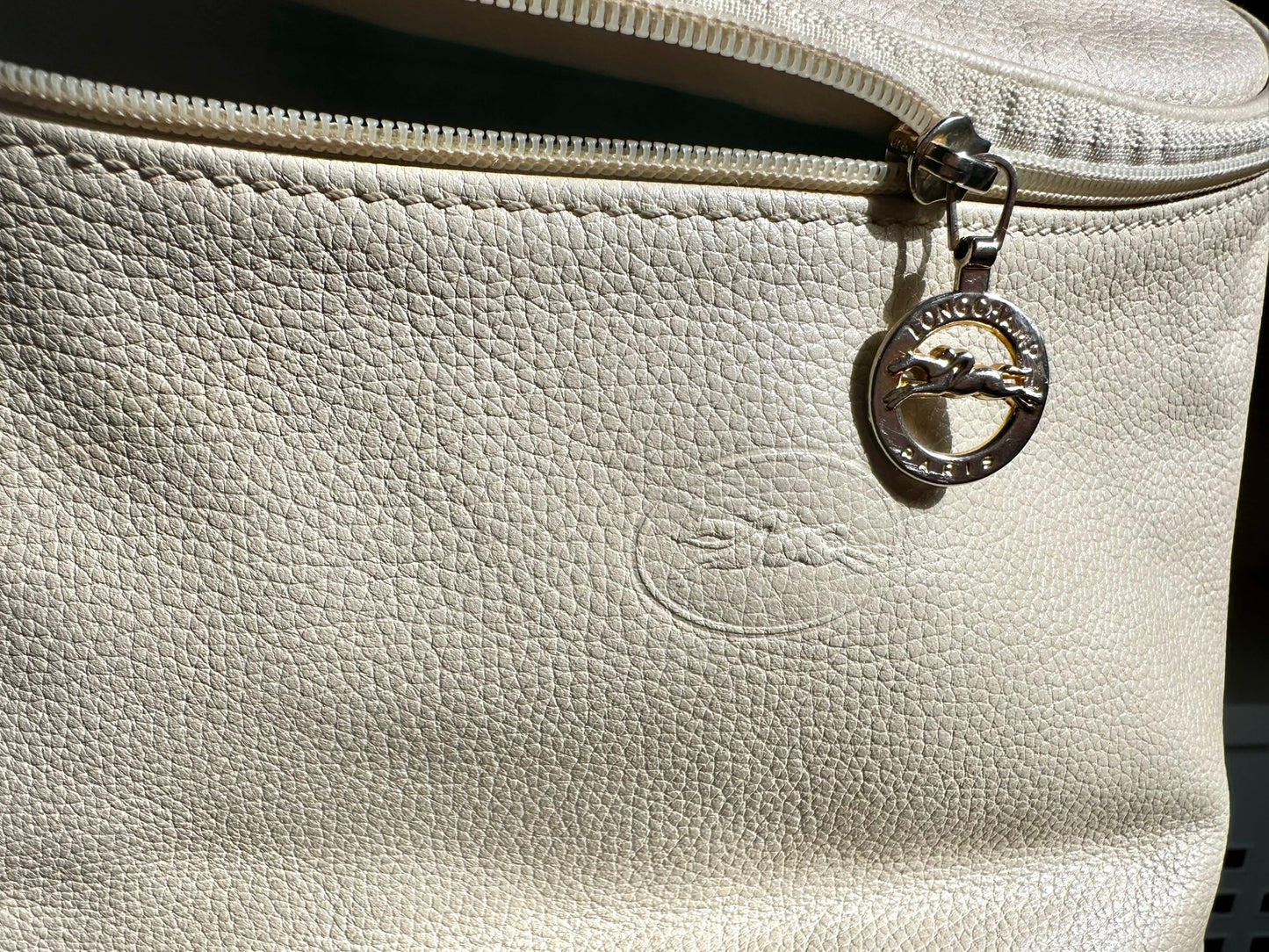 Sac Longchamp crossbody - beige.