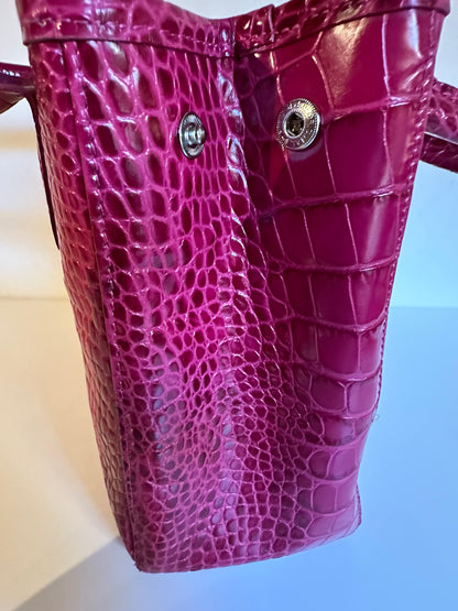 Longchamp Sac Roseau effet croco Framboise.